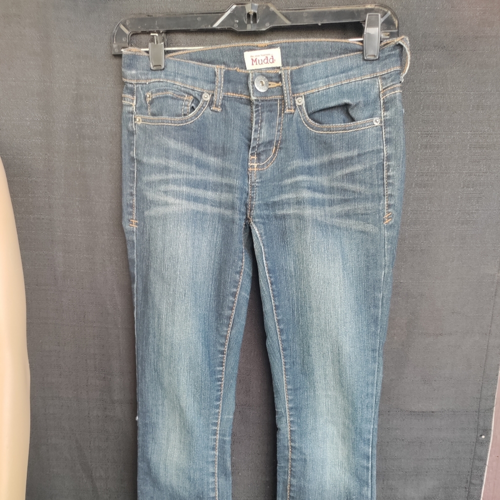Women's mid rise Mudd skinny jeans